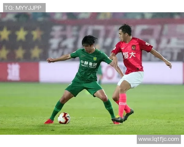 国安与恒大激战黄博文表现抢眼引发球迷热议