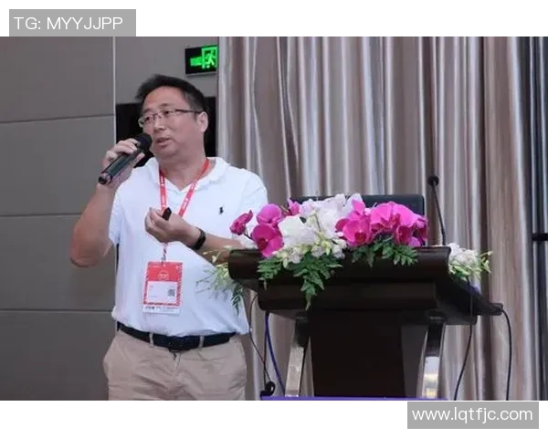 夏钰博与教授的激烈辩论揭示了学术界的深层次分歧与思维碰撞